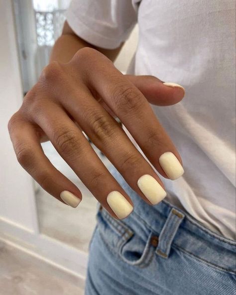 Shellac Nails Summer, August Nails, Milky Nails, September Nails, Hello Nails, Simple Gel Nails, Summery Nails, Basic Nails, Casual Nails