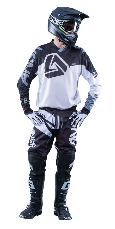 Motorcross Outfits, Motocross Outfits, Motocross Clothing, Trail Motorcycle, Bike Suit, Dirt Bike Gear, Cycle Gear, Hot Biker Guys, Dirt Bike Racing