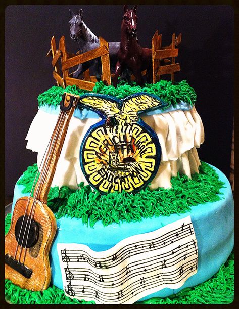 Horses , FFA & guitar , music cake Ffa Cake Decorating Ideas, Ffa Cake, Ffa Banquet, Farm Cakes, Western Cake, Ag Classroom, Ffa Ideas, Grad Cakes, Ag Education