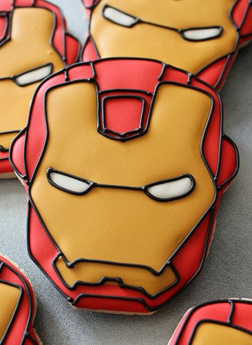 Iron Man Cookie Close-Up | SweetSugarBelle | Flickr Superhero Party Food, Iron Man Birthday Party, Avengers Cookies, Ladybug Cookies, Iron Man Party, Ironman Cake, Superhero Cookies, Iron Man Birthday, Marvel Birthday Party