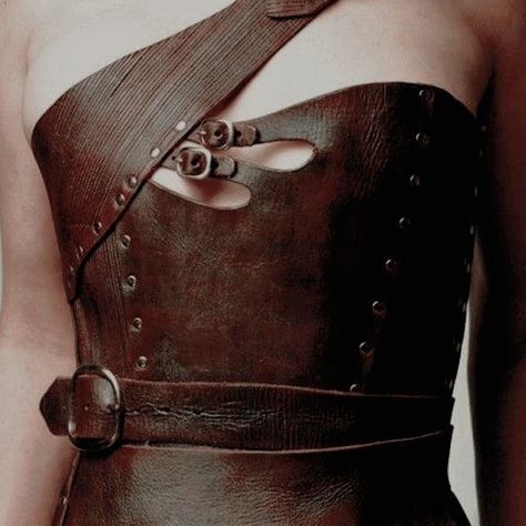 Shannara Chronicles, I Believe In Love, Mother Of Dragons, Leather Corset, Fantasy Aesthetic, Throne Of Glass, Mode Inspo, Greek Gods, Character Aesthetic