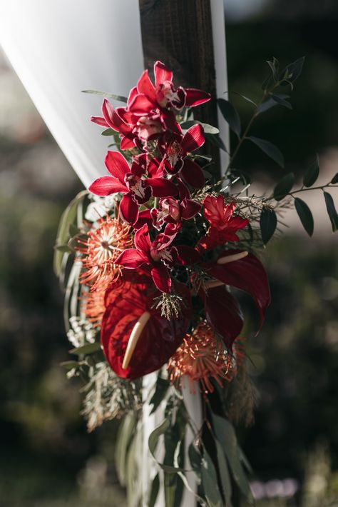 Dark Tropical Wedding, Red Tropical Wedding, Gothic Tropical, Dark Moody Tropical Wedding, Dark And Moody Wedding Arch, Tropical Floral Wedding Arch, Red Tropical Bouquet, Dr Wedding, Tropical Elopement