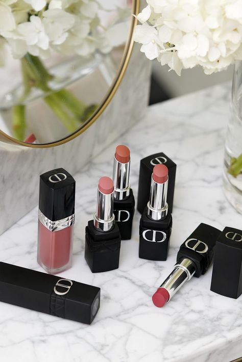 Rouge Dior Forever Liquid Transfer-proof Lipstick, Dior Transfer Proof Lipstick, Rouge Dior Forever Lipstick, Dior Lipstick Aesthetic, Dior Makeup Products, Dior Forever Lipstick, Christian Dior Lipstick, Dior Products, Lipstick Aesthetic