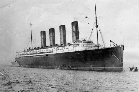 Rms Lusitania, Irish Coast, Titanic Ship, Southern Ireland, German Submarines, U Boat, Titanic, Worlds Largest, First World