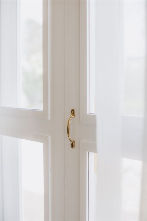 The Tradco Standard Pull Handle in Polished Brass enhances the elegance of this white external door, adding a touch of timeless sophistication and charm to the entryway. External Doors, Pull Handle, Polished Brass, Door Design, Entryway, Brass, White, Design