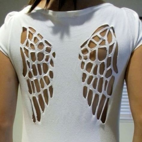 Shirt Cutout Designs, Back Cut Out Shirt, Shredded Shirt Diy, Diy Band Tee Ideas, Skull Cutout Shirt Diy, Distressed T Shirt Diy, Skeleton Cut Out Shirt, Safety Pin Tshirt Diy, Cut Out Back Shirt