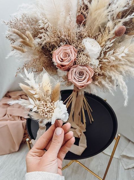 Boho Bridesmaid Bouquet, Boho Bridal Bouquet, Jade Wedding, Faux Flower Bouquets, Tan Wedding, Bridal Bouquet Fall, Boho Wedding Flowers, Boho Bridesmaid, Fall Wedding Bouquets