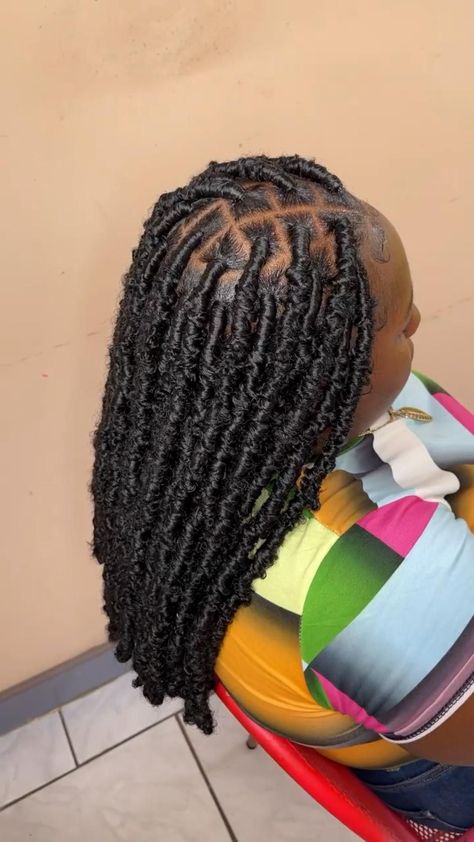 Hair Styles Cute, Hairstyles Thick Hair, Marley Twist Hairstyles, Cute Box Braids, Butterfly Locs, Faux Locs Hairstyles, Cute Braided Hairstyles, Twist Styles, Cute Box Braids Hairstyles