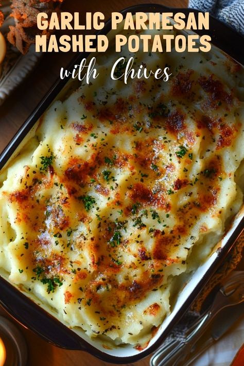 Elevate your mashed potatoes with garlic, Parmesan, and fresh chives for a creamy, savory Thanksgiving side dish. #GarlicMashedPotatoes #HolidaySides Garlic Cheese Mashed Potatoes Recipe, Garlic Parmesan Mashed Potatoes, Creamy Garlic Mashed Potatoes, Parmesan Mashed Potatoes, Garlic Parmesan Potatoes, Cheese Mashed Potatoes, Thanksgiving Side Dish, Garlic Chives, Parmesan Recipes