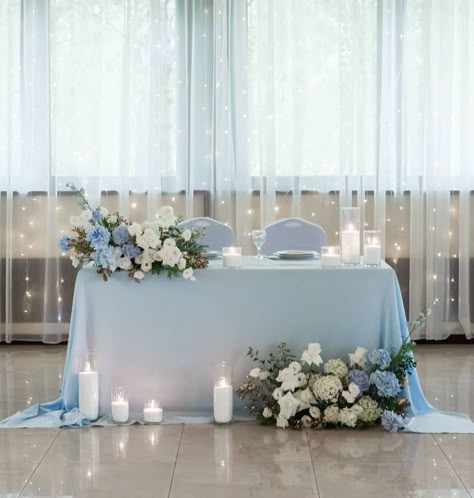 Blue Top Table Flowers, Dusty Blue Wedding Main Table, Dusty Blue Backdrop Wedding, Dusty Blue Head Table Wedding, Table Runners For Wedding Tables, Sweetheart Table Wedding Dusty Blue, Coastal Wedding Ceremony Decor, Light Blue Sweetheart Table, Blue Sweetheart Table Wedding