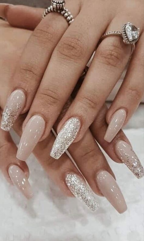 Classy Acrylic, Nagellack Trends, Spring Acrylic Nails, Nail Colors Winter, Fall Acrylic Nails, Working Women, Christmas Nails Acrylic, Nail Art Wedding, Ballerina Nails