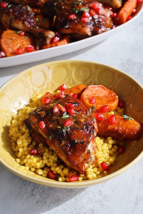 Orange Pomegranate Chicken - Something Nutritious Sweet Potatoes And Carrots, Chicken Sweet Potatoes, Pomegranate Chicken, Orange Pomegranate, Balsamic Mushrooms, Main Salad, Potatoes And Carrots, 2024 Recipes, High Holidays