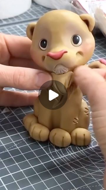 Lion Cake Topper, Fondant Figures Tutorial, Mache Art, Making Cake, Monday Evening, Lion King Simba, Paper Mache Art, Fondant Tutorial, Lion Cub