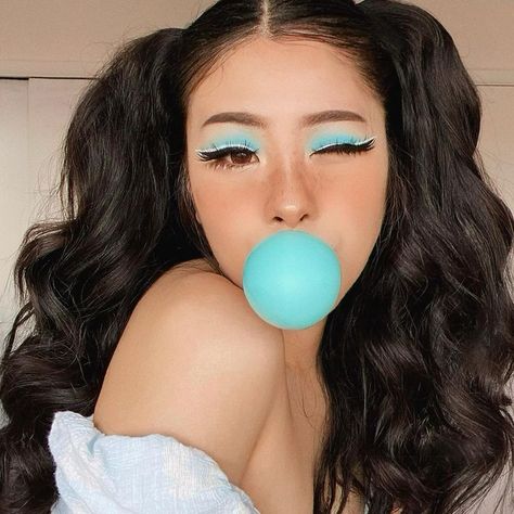 Nica Phan (@nicaphan) • Instagram photos and videos Power Puff Costume, Powerpuff Girls Makeup, Bubble Costume, The Power Puff, White Eyeliner Makeup, Bubbles Powerpuff, Power Puff Girls Bubbles, Powerpuff Girls Costume, Power Puff Girls