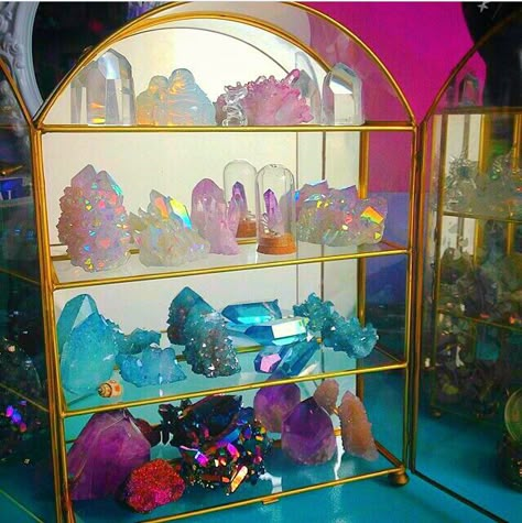 Aurora and titanium crystals Types Of Rocks, Crystal Room Decor, Feeling Blessed, Crystal Room, Crystal Vibes, Crystal Shelves, Crystal Garden, Crystal Aesthetic, Crystal Display