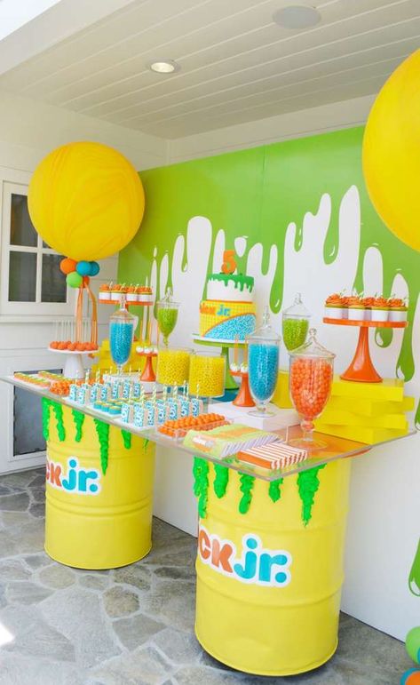 Nick Jr Turns 5 | CatchMyParty.com Nick Jr Birthday, Wall Weaving, Slime Birthday, Painting Birthday Party, Slime Party, 5th Birthday Party Ideas, Painting Birthday, 1st Birthday Party Themes, 2nd Birthday Party Themes