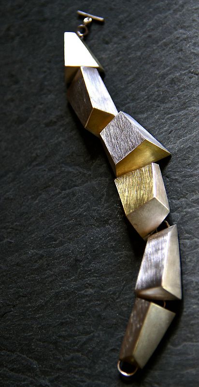 by Didi Suydam Contemporary Jewellery Designers, Jewellery Shops, Contemporary Jewelry Design, Craft Show, Fine Craft, Jewelry Designers, Geometric Jewelry, Contemporary Jewellery, Contemporary Jewelry