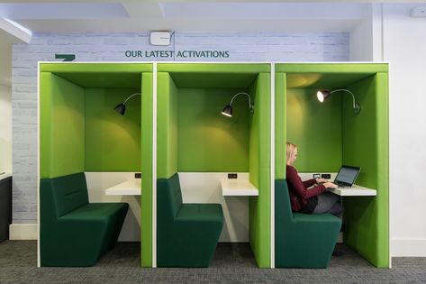 Study Booth idea (different color) Phone Booth Office, Office Pods, Telephone Booth, Proof Of Concept, Best Office, Cool Electronics, Phone Booth, Workplace Design, Coworking Space