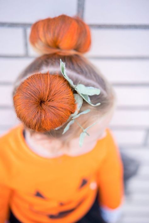 Pumpkin Hairstyle, Pumpkin Buns, Halloween Hairstyles, Teen Halloween, Pumpkin Halloween Costume, Pumpkin Outfit, Pumpkin Costume, Wacky Hair, Kids Holiday