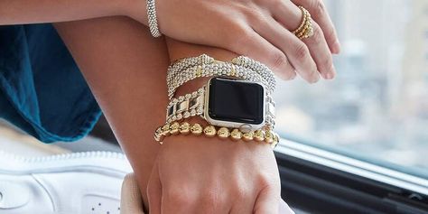 We've hand-picked the best designer Apple Watch bands from brands like Kate Spade, Michele & more that will take your tech from gear to glam. Apple Watch Bracelet Band, Apple Watch Bands Fashion, Women's Watch Bands, Apple Watch Bands Women, Lagos Jewelry, Apple Watch Fashion, Best Apple Watch, Apple Watch Bracelets, Look Office