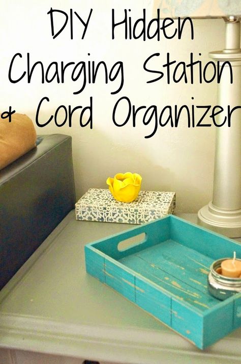 Diy Box Organizer, Diy Charging Station, Charging Station Organizer, Charger Organizer, Phone Charging Station, Cord Organizer, Charging Stations, Diy Valentines Crafts, Cord Organization