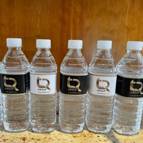 Custom Water Bottle Labels 💦💧. Business Advertising Custom Water Bottle Labels, Custom Water Bottle, Water Bottle Labels, Personalized Party, Business Advertising, Still Water, Party Packs, Bottle Labels, Lucca