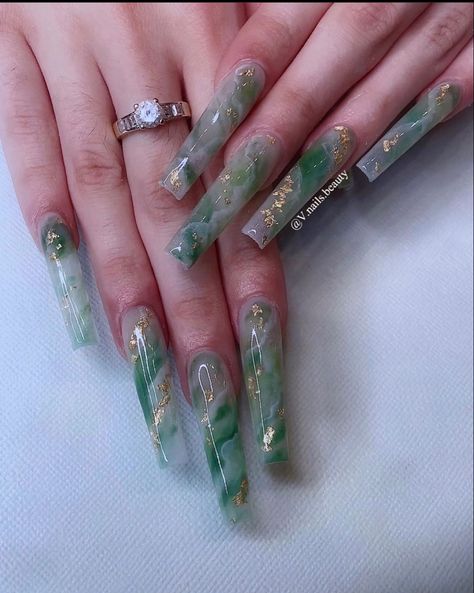 Ombre Green Nails Acrylic, Green Marble Nails Acrylic, Sage Green Marble Nails, Marble Long Nails, Nails Jade Green, 2000s Acrylic Nails, Jade Nails Acrylic, Jade Nails Designs, Jade Green Nails Acrylic