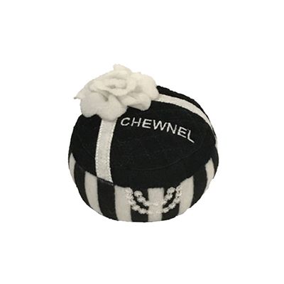 Chewnel Gift Box. Fit for the discerning diva dog, this dog toy is sure to provide you with a hearty chuckle. This tongue-in-cheek dog toy features the classic box wrapped. Positive Dog Training, Basic Dog Training, Box Toys, Dog Training Videos, Dog Training Techniques, Types Of Dogs, Plush Dog Toys, Toy Puppies, Training Your Puppy