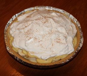 Sugar Free Banana Cream Pie, Banana Cream Pie Recipes, Sugar Free Pie, Banana Cream Pie Recipe, Sugar Free Baking, Sugar Free Treats, Sugar Free Sweets, Cream Pie Recipes, Sugar Free Low Carb