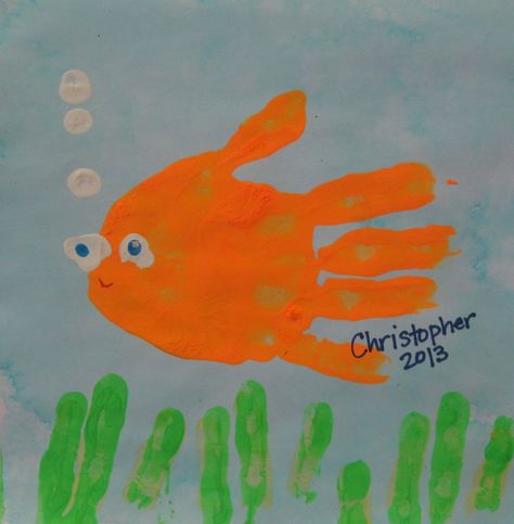 Handprint Fish Crafts For Toddlers, Fish Art For Infants, Handprint Fish, Fish Arts And Crafts, Fish Crafts Preschool, Square One Art, Pond Crafts, Square 1 Art, Fish Activities