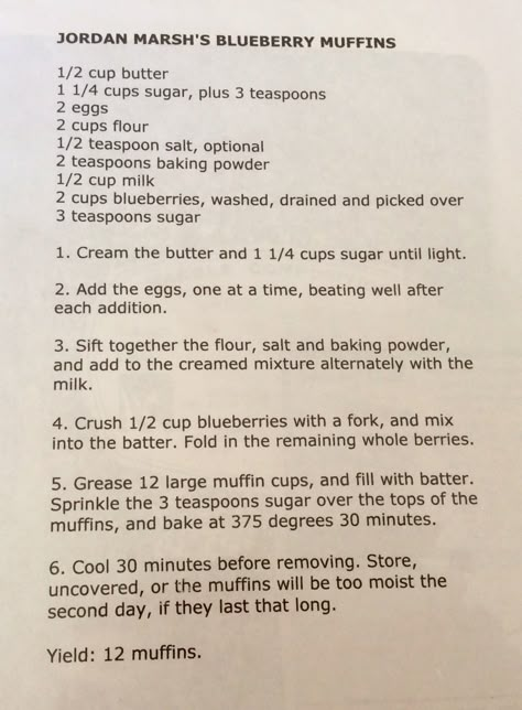 Jordan Marsh's Blueberry Muffins Jordan Marsh Blueberry Muffin Recipe, Easy Blueberry Recipes, Jordan Marsh Blueberry Muffins, Easy Lemon Cake, England Recipes, Lemon Muffin Recipes, Apricot Pie, Blueberry Muffin Recipe Easy, Lemon Cake Mix Cookies