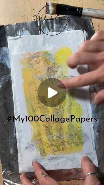 Painting On Tissue Paper, Image Transfer To Paper, Foil Transfer Art, Aluminum Foil Art Diy, Foil Paper Art, Upside Down Painting, Spray Paint Techniques, Aluminum Foil Crafts, Tissue Paper Painting