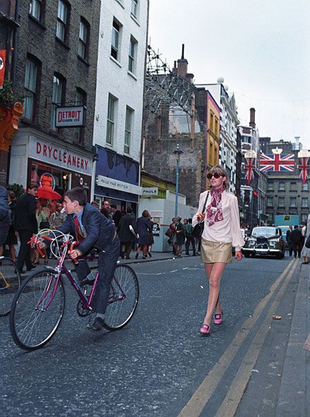 60s London, Carnaby Street London, 1960s London, Swinging 60s, Swinging London, London Vintage, Carnaby Street, London History, London Photographer