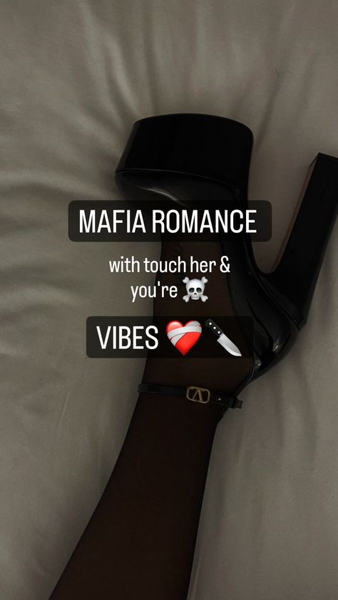 Mafia Books Romances, Mafia Romance Books, Mafia Aesthetics, Books To Read Romance, Mafia Books, Romance Books To Read, Mafia Romance, Touching Herself, Love Book