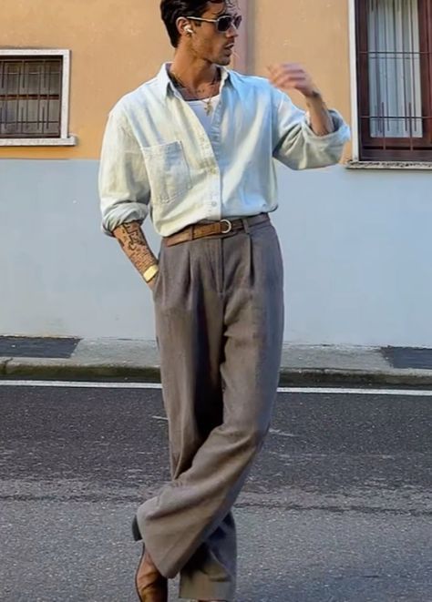 Men Masculine Style, Men Old School Fashion, Portugal Mens Fashion, Men’s Old Money Outfit Style, Simple Formal Outfits Men, Retro Outfit Ideas Men, French Man Outfit, Vintage Italian Mens Fashion, Pretty Outfits For Men