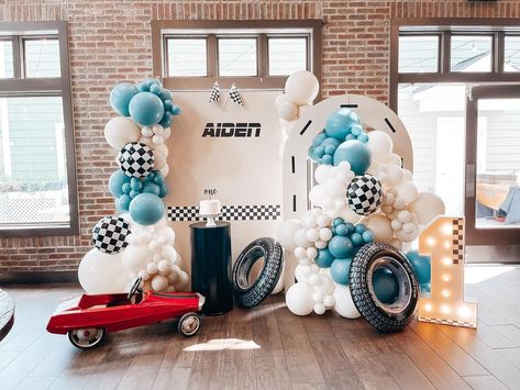 🏎️🏎️🏎️🏎️ . . . #racecar #twofast #race #racebirthday #cartheme #carbirthday #kidsbirthdayideas #kidspartyplanner #princetonmom #newjersey… | Instagram Race Car Party Backdrop, Vintage Race Car Party, Mickey 1st Birthdays, Kids Party Planner, Race Car Themes, Baby Birthday Decorations, Car Themed Parties, Race Car Birthday Party, Cars Theme Birthday Party