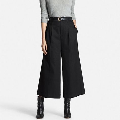 Black Cullotes Outfits, Black Culottes Outfit, Rainy Day Outfit Casual Comfy, Leggings Wide Leg, Culottes Trousers, Culottes Outfit, Denim Wide Leg Pants, Leggings Wide, Black Culottes