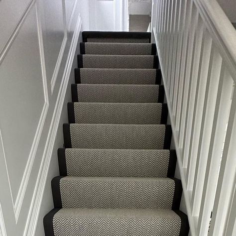 Stair master carpets on Instagram: "Recent installation of our wool herringbone carpet from @fibreflooring Fitted with a gravel grey cotton border. Full width. Www.Stairmastercarpets.Com #carpetstairs #staircarpet #homerenovation #interiordesign #stairs #flooring #homedecor #carpetinstallation #staircarpet #homeimprovement #renovationideas #carpet #stairrunner #carpetrunner" Stairs Flooring, Grey Stair Carpet, Herringbone Carpet, Stairway Carpet, Wool Stair Runner, Striped Stair Runner, Stairs And Hallway Ideas, Stair Runner Installation, Carpet Staircase