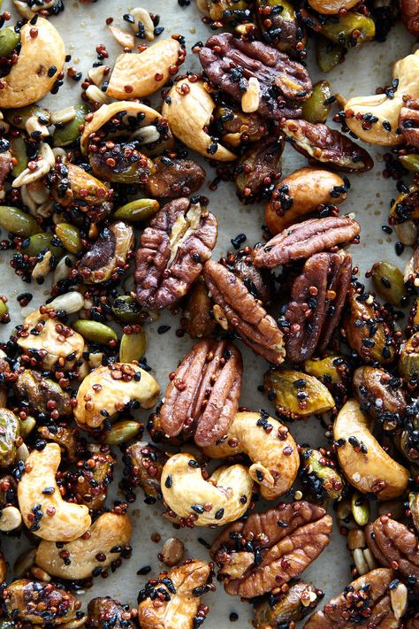 Nut Mix Recipe, Snacks Air Fryer, Nut Cluster Recipe, Nut Mixes, Gift Recipes, Thanksgiving Appetizer, Brazil Nut, Thanksgiving Appetizer Recipes, Healthy Nuts