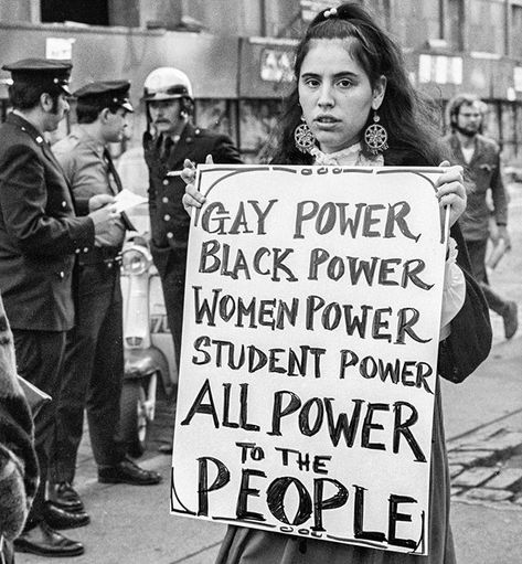 “GAY POWER - BLACK POWER - WOMEN POWER - STUDENT POWER - ALL POWER TO THE PEOPLE," Weinstein Hall, New York University, October 5, 1970. Photo by Diana Davies All Power To The People, Plakat Design Inspiration, Lgbt History, Protest Art, Protest Signs, Women Power, Feminist Quotes, Power To The People, Black Power