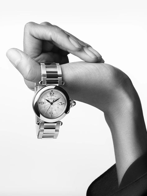 Cartier Pasha Watch, Pasha De Cartier, Cartier Pasha, Tourbillon Watch, Willow Smith, Cartier Ballon Bleu, Jewelry Photoshoot, Watch Photo, Hand Watch