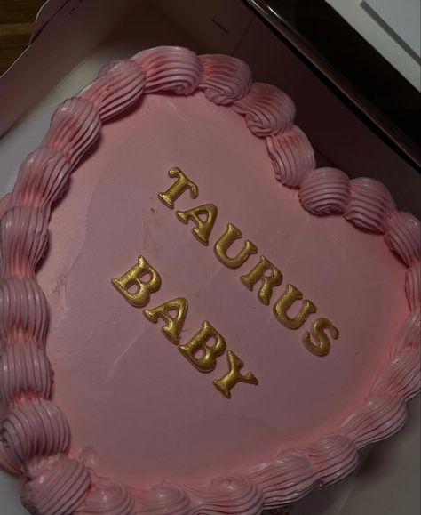 Taurus Baby Cake Aesthetic, Taurus Baby Cake, Taurus Cake, Taurus Birthday, 1 May, May Birthday, Baby Cake, Birthday Ideas, Vision Board