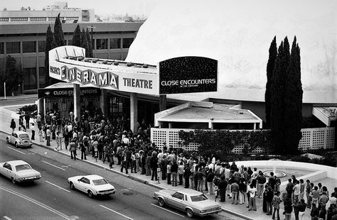 Cinerama Dome, Vintage Movie Theater, Car Spotting, 1970s Hollywood, Cowgirl Photo, Ca History, Movie Theaters, Close Encounters, Vintage Movie