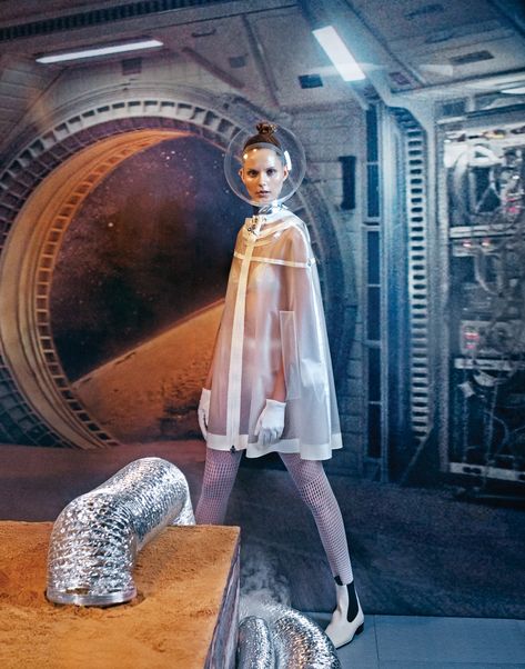 Lost in Space on Behance Cosmic Clothes, Retro Futurism Fashion, Futuristic Photoshoot, Space Age Fashion, Futurism Fashion, Space Costumes, Space Project, Space Grunge, The Dictator