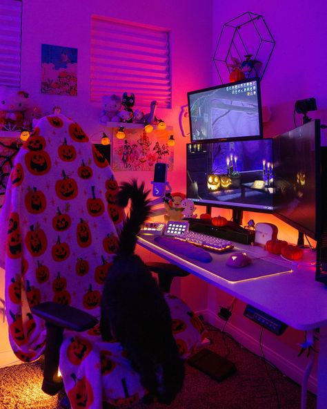 throwback to my halloween setup from last year - should i decorate this year?🙂‍↕️🎃 ——— #gamingsetup #gamingpc #gamergirl #halloween #pcgaming #pcgamer #setup #setupinspiration #elgato #tech #gamersetup #cozygaming Gaming setup cozy gamer halloween vibes Gaming Setup Cozy, Gamer Vibes, Halloween Setup, Gaming Pc Setup, Cozy Gamer, Gamer Setup, Gaming Room Setup, Halloween Vibes, Pc Setup