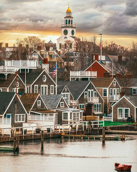 Nantucket Aesthetic, Nantucket Summer, England Aesthetic, Nantucket Style, Nantucket Island, James Patrick, Seaside Town, New England Style, Usa Travel Destinations