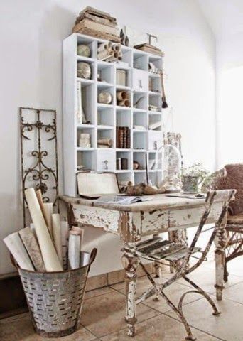 Shabby Chic Office, Decoration Shabby, Cottage Shabby Chic, Desk Inspiration, Shabby Chic Interiors, Deco Retro, Shabby Chic Farmhouse, Shabby Chic Bedrooms, Room Deco