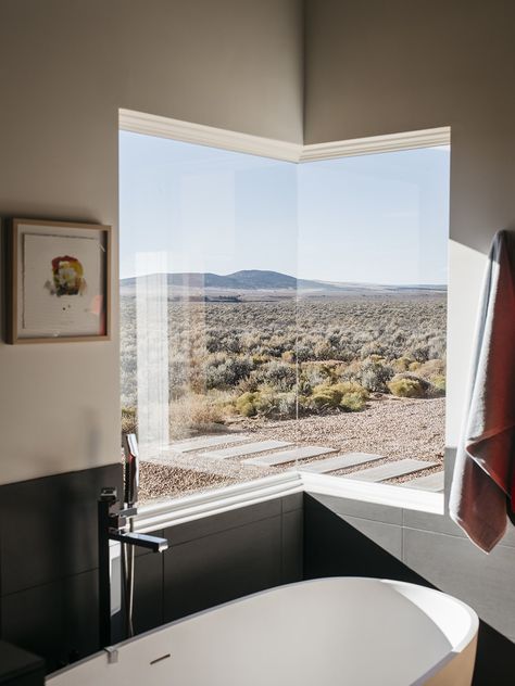 Dwell - 40 Modern Bathtubs That Soak In the View Panorama Window, Modern Bathtubs, Corner Windows, House At Night, The Moon And The Stars, Dwell Magazine, Modern Bathtub, Bathroom Features, Modern Architecture Design