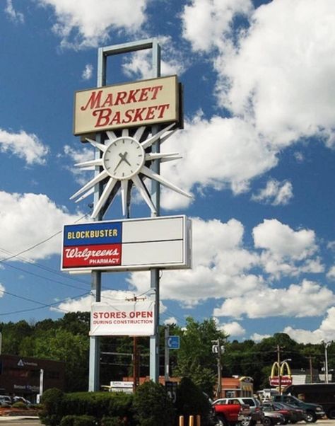 Lowell Massachusetts, Pharmacy Store, Market Baskets, Pharmacy, Massachusetts, Highway Signs, New England, England