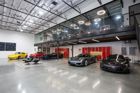 Professional Series Garage Cabinets by VAULT® - VAULT Custom Garage Design Dream Garage Luxury, Industrial Garage Design, Car Shop Design, Car Workshop Design, Car Collection Garage, Luxury Garage Design, Car Shop Garage, Luxurious Garage, Showroom Garage